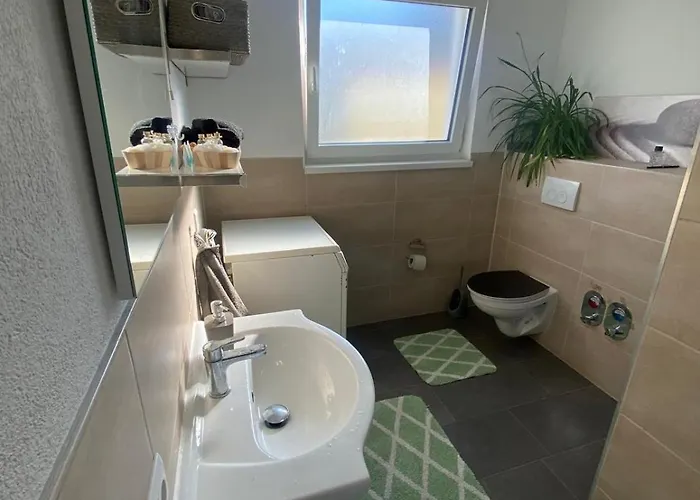 Lägenhet Moderne 3 Mit 2 Badezimmer In Herbolzheim!